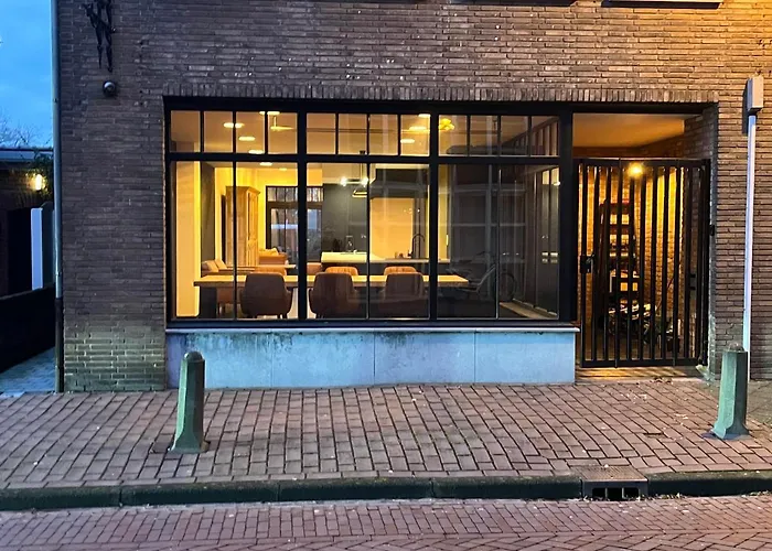 La Petite Fleur Nyaraló