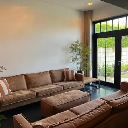 La Petite Fleur Holiday home